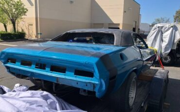 Unknown-Challenger-1970-BlueBlack-Vinyl-Top-2