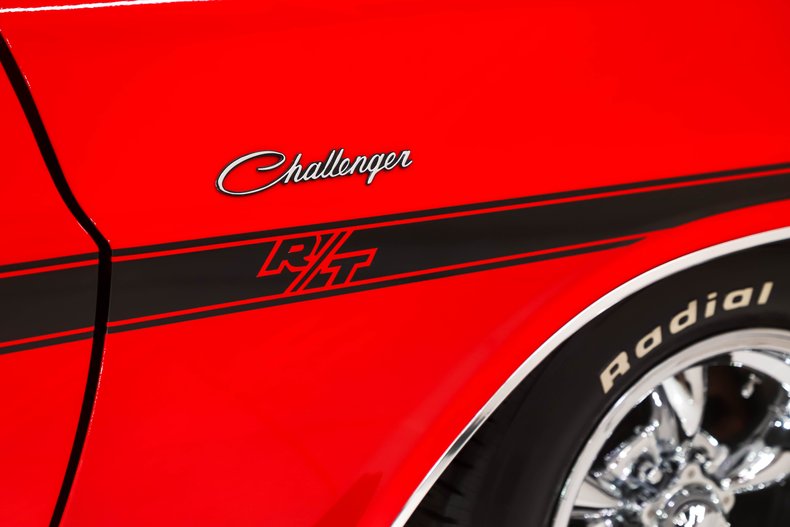 Unknown-Challenger-1970-Bright-Red-Black-11