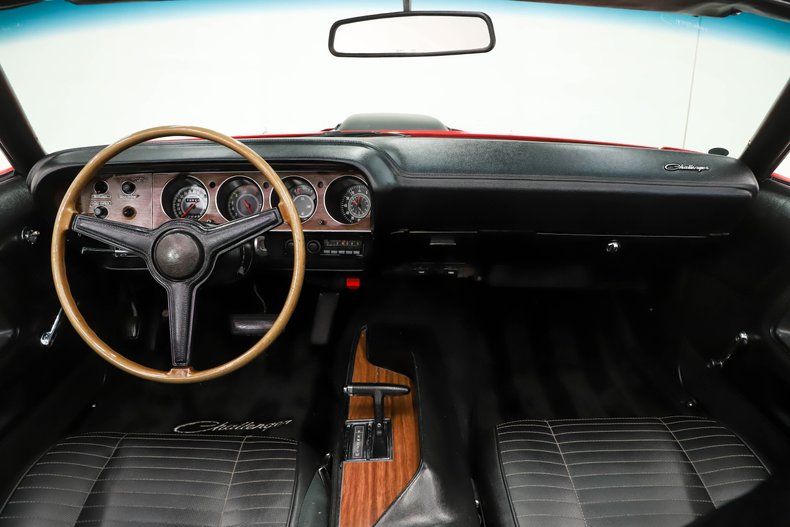 Unknown-Challenger-1970-Bright-Red-Black-21