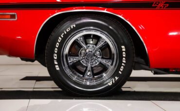 Unknown-Challenger-1970-Bright-Red-Black-44