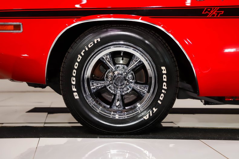 Unknown-Challenger-1970-Bright-Red-Black-44