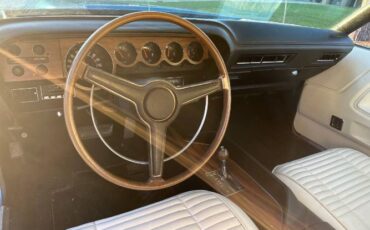 Unknown-Challenger-1970-Bright-blue-metallic-White-11