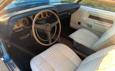 Unknown-Challenger-1970-Bright-blue-metallic-White-12