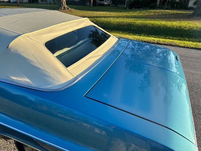 Unknown-Challenger-1970-Bright-blue-metallic-White-25