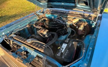 Unknown-Challenger-1970-Bright-blue-metallic-White-3