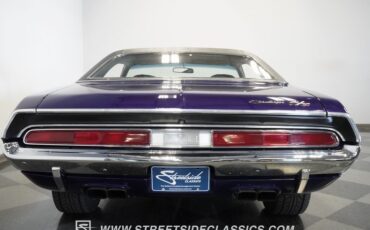 Unknown-Challenger-1970-Plum-Crazy-Black-14