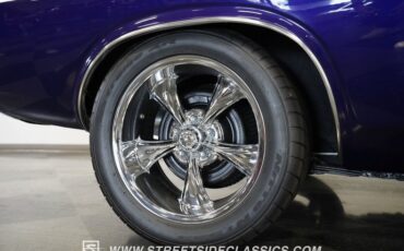 Unknown-Challenger-1970-Plum-Crazy-Black-17