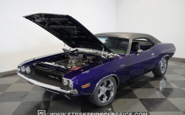 Unknown-Challenger-1970-Plum-Crazy-Black-4