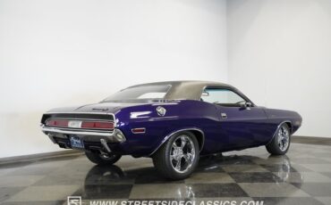 Unknown-Challenger-1970-Plum-Crazy-Black-44