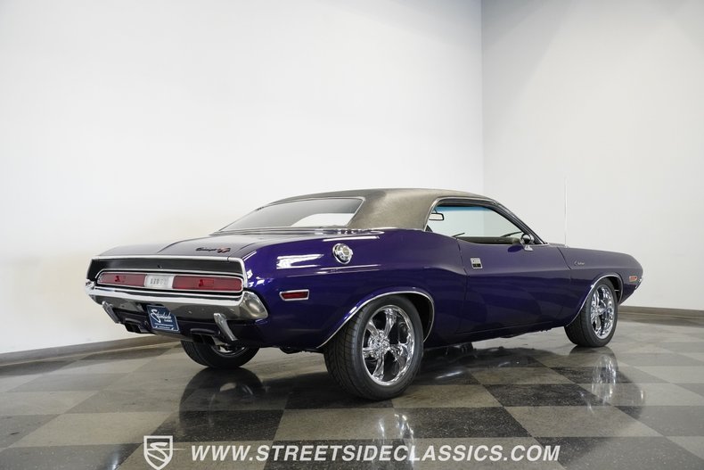 Unknown-Challenger-1970-Plum-Crazy-Black-44