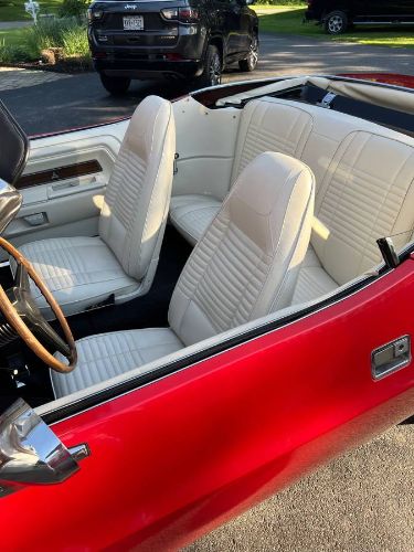 Unknown-Challenger-1970-Red-1