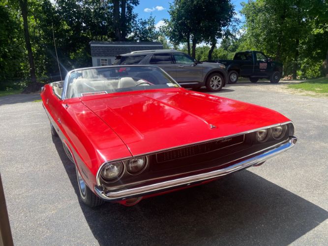 Unknown-Challenger-1970-Red-14