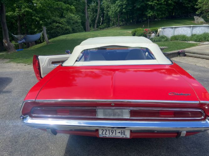 Unknown-Challenger-1970-Red-15