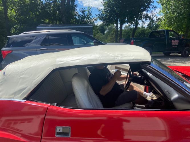 Unknown-Challenger-1970-Red-17