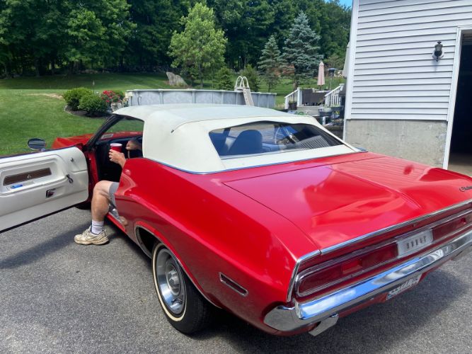 Unknown-Challenger-1970-Red-18