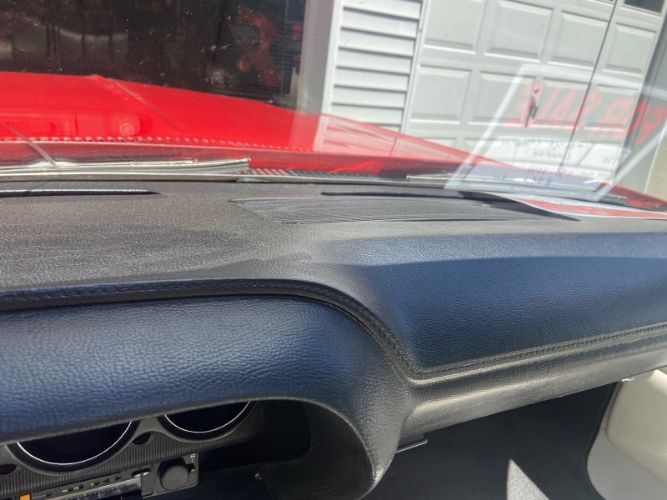 Unknown-Challenger-1970-Red-29