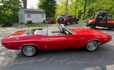 Unknown-Challenger-1970-Red-31