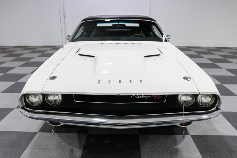 Unknown-Challenger-1970-White-BLACK-1