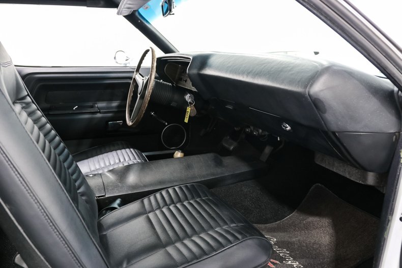 Unknown-Challenger-1970-White-BLACK-18