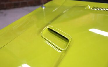 Unknown-Challenger-1971-Citron-Yellow-Black-17
