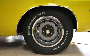 Unknown-Challenger-1971-Citron-Yellow-Black-18
