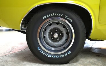 Unknown-Challenger-1971-Citron-Yellow-Black-20