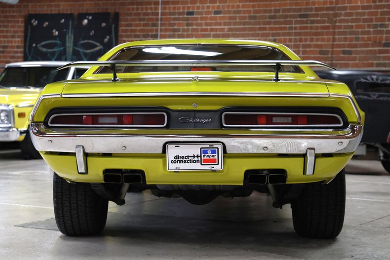 Unknown-Challenger-1971-Citron-Yellow-Black-38