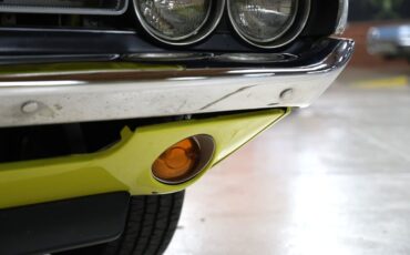 Unknown-Challenger-1971-Citron-Yellow-Black-46