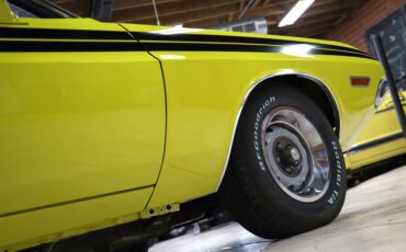 Unknown-Challenger-1971-Citron-Yellow-Black-49