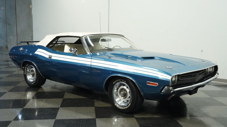 Unknown-Challenger-1971-Dark-Blue-Metallic-White-14
