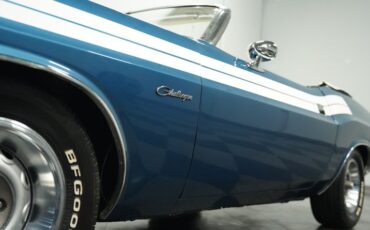 Unknown-Challenger-1971-Dark-Blue-Metallic-White-18