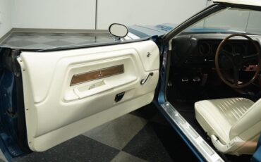 Unknown-Challenger-1971-Dark-Blue-Metallic-White-31