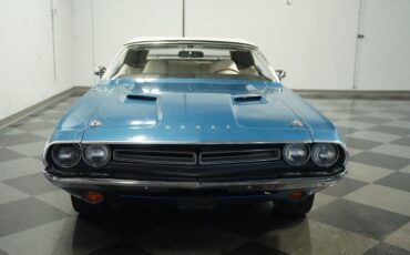 Unknown-Challenger-1971-Dark-Blue-Metallic-White