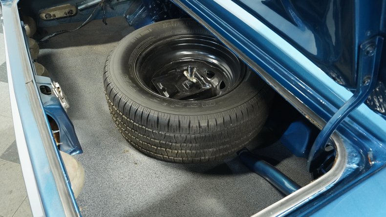 Unknown-Challenger-1971-Dark-Blue-Metallic-White-43