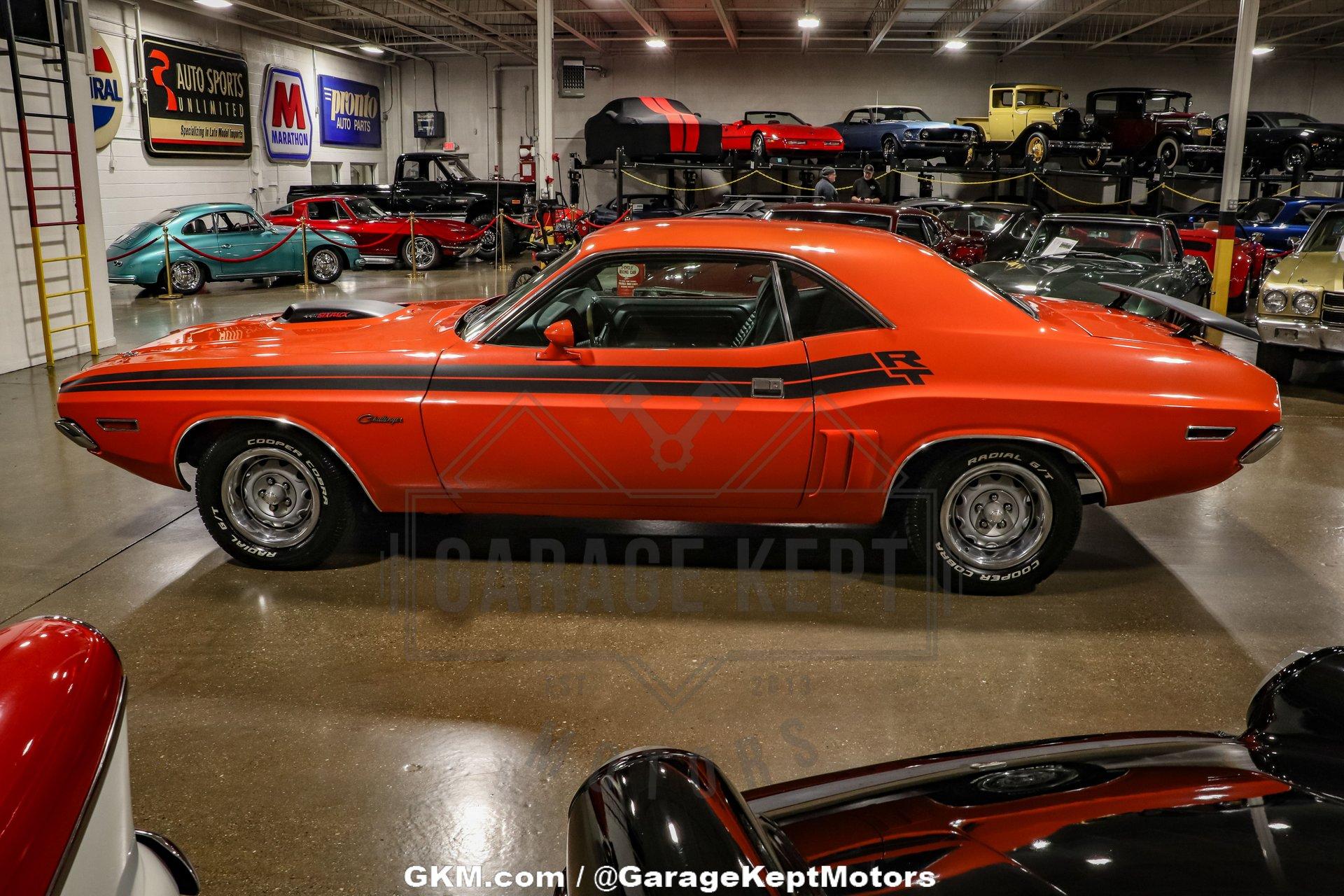 Unknown-Challenger-1971-Orange-Black-2
