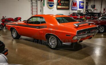 Unknown-Challenger-1971-Orange-Black-3