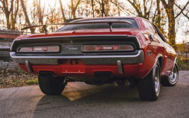 Unknown-Challenger-1971-Orange-Black-33