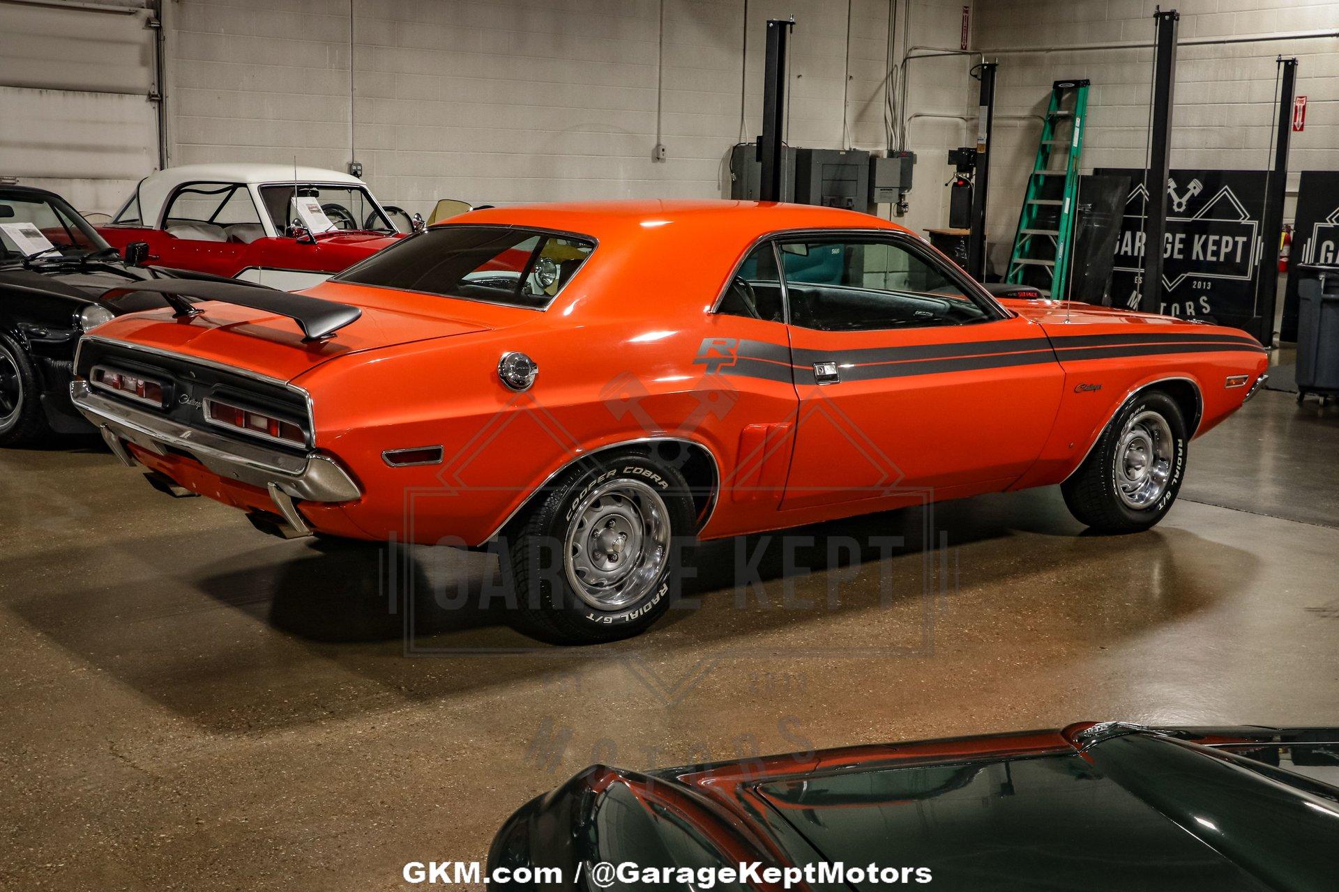 Unknown-Challenger-1971-Orange-Black-37