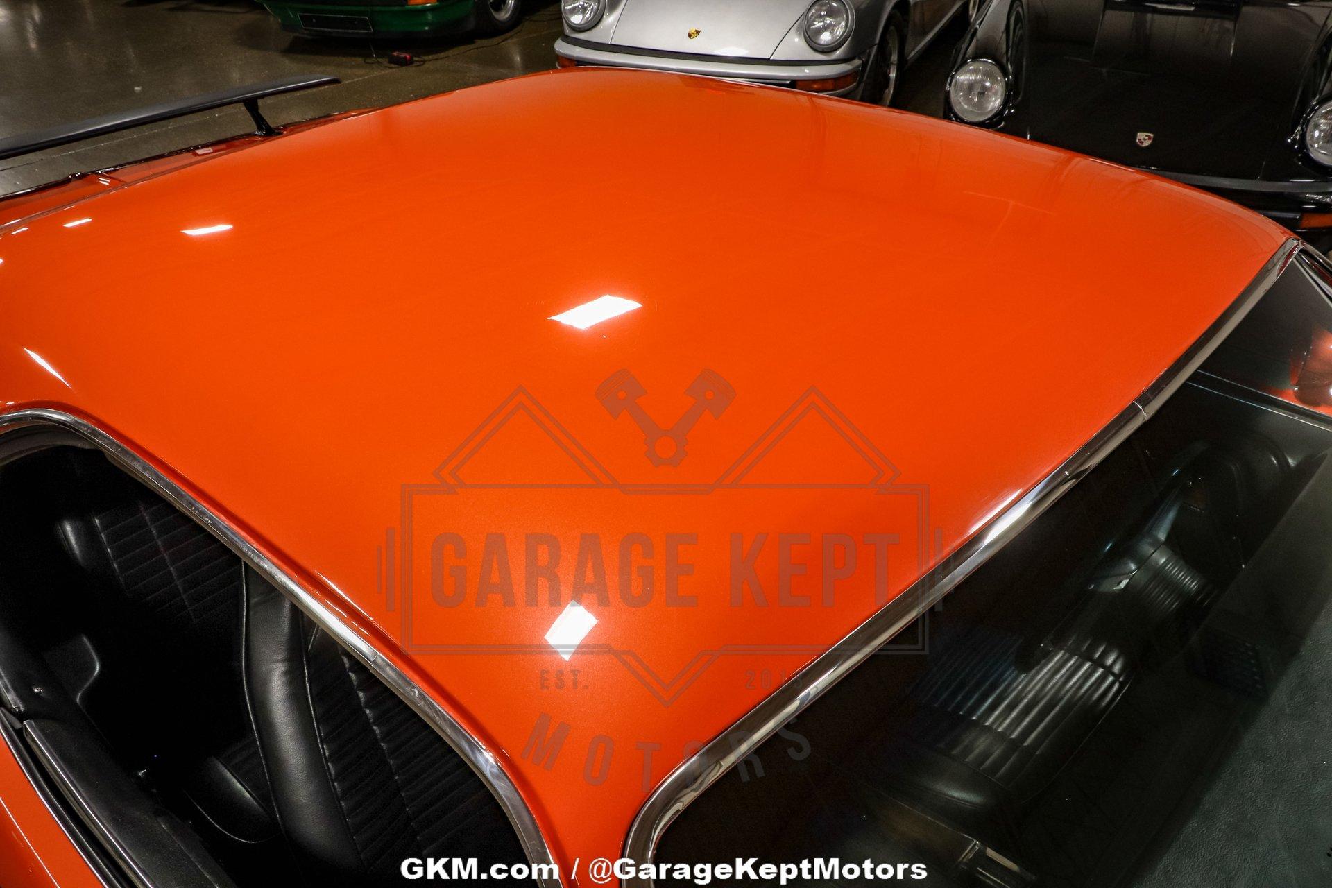 Unknown-Challenger-1971-Orange-Black-4