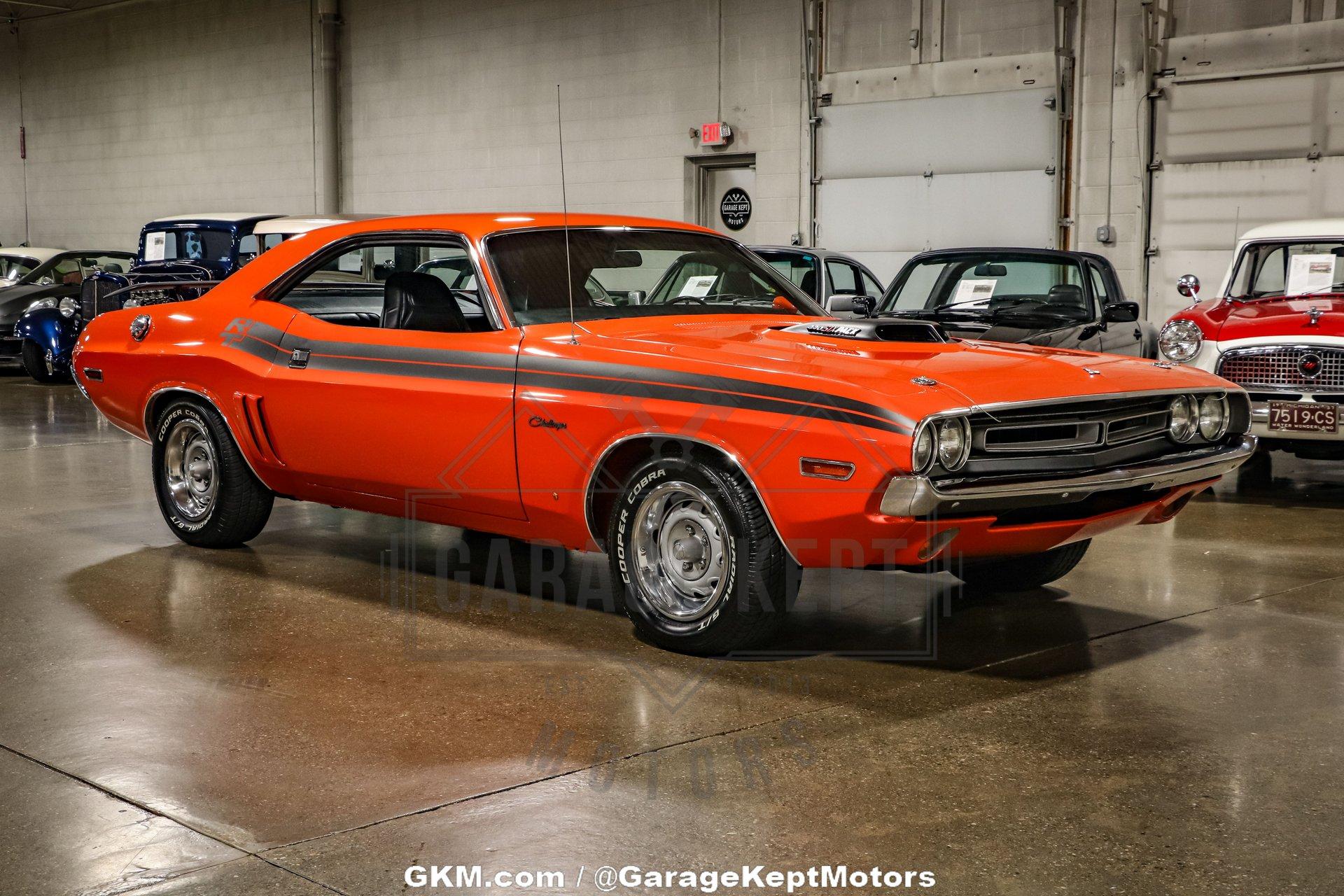 Unknown-Challenger-1971-Orange-Black-40