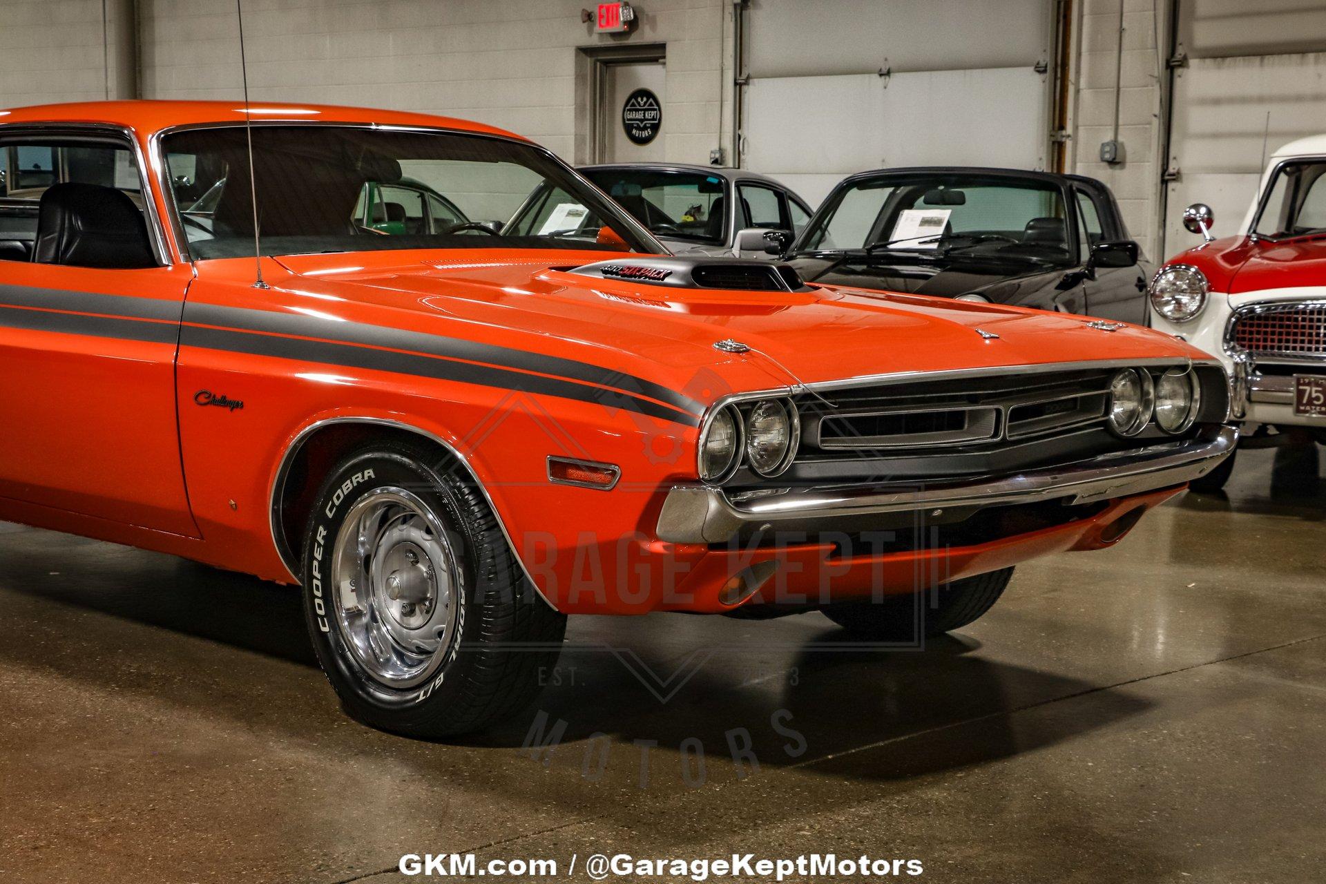 Unknown-Challenger-1971-Orange-Black-41