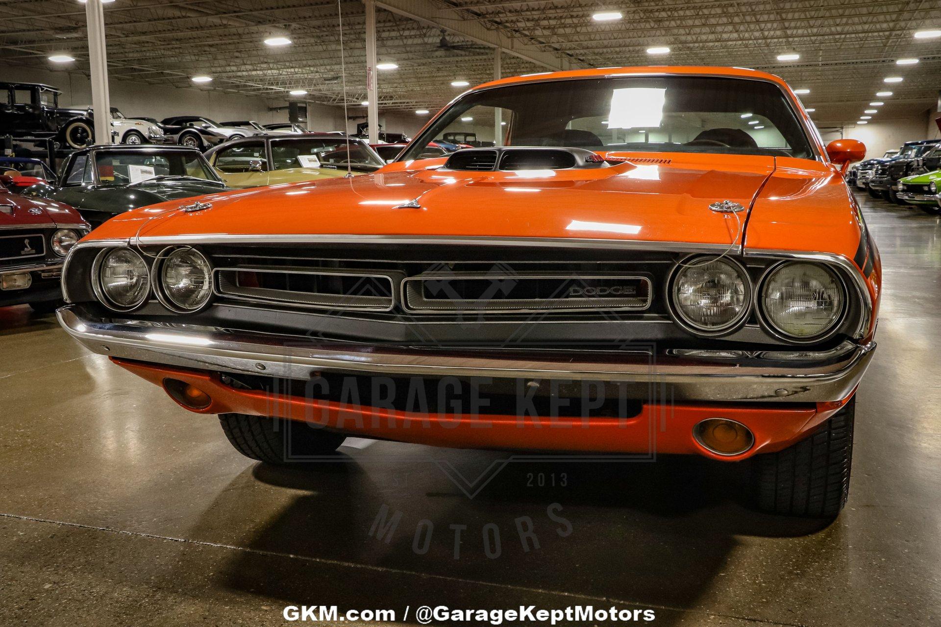 Unknown-Challenger-1971-Orange-Black-6