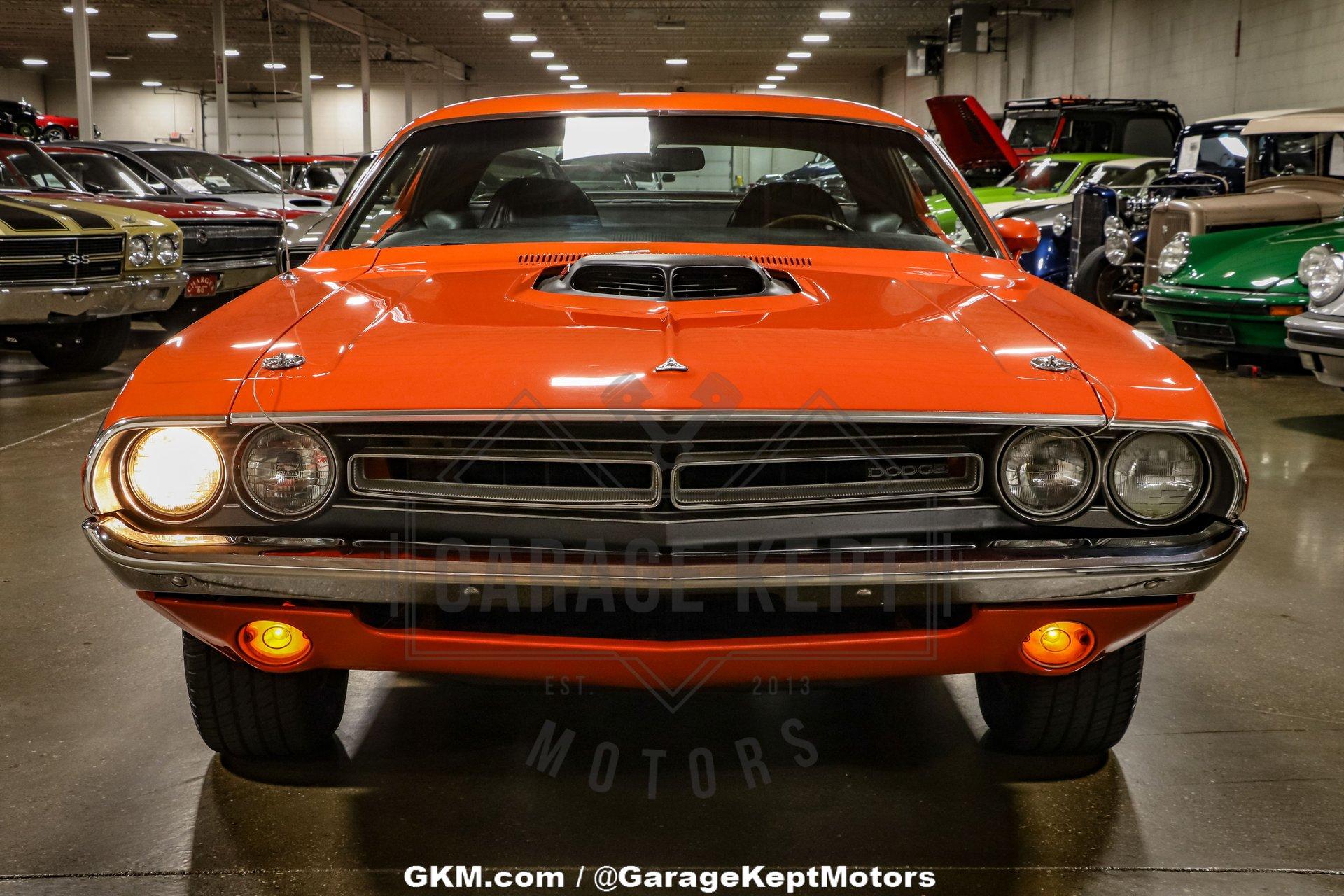 Unknown-Challenger-1971-Orange-Black-7