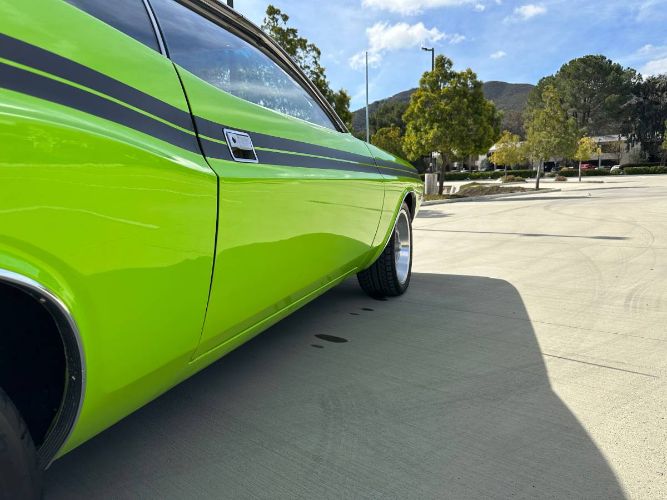 Unknown-Challenger-1971-Sublime-Green-3