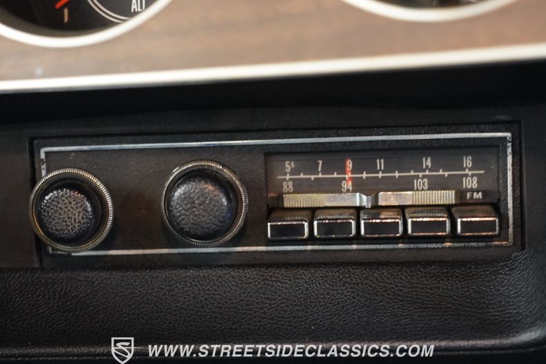 Unknown-Challenger-1972-Banana-Black-12