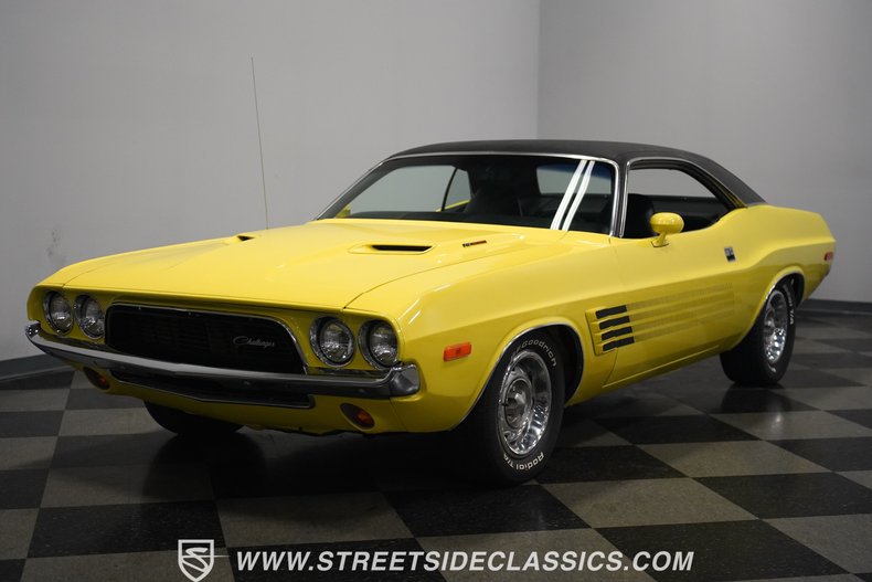 Unknown-Challenger-1972-Banana-Black-13