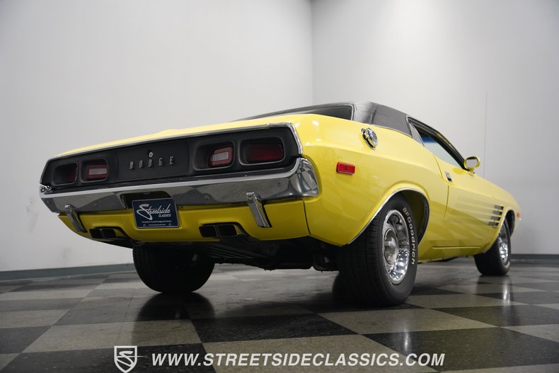 Unknown-Challenger-1972-Banana-Black-34