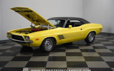 Unknown-Challenger-1972-Banana-Black-38