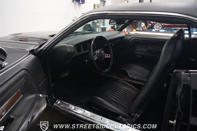 Unknown-Challenger-1972-Black-Diamond-Black-2