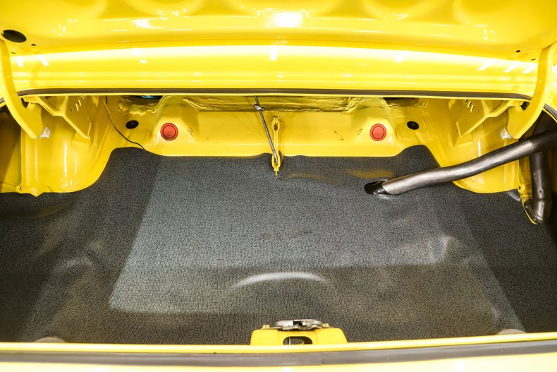 Unknown-Challenger-1972-Top-Banana-Black-3